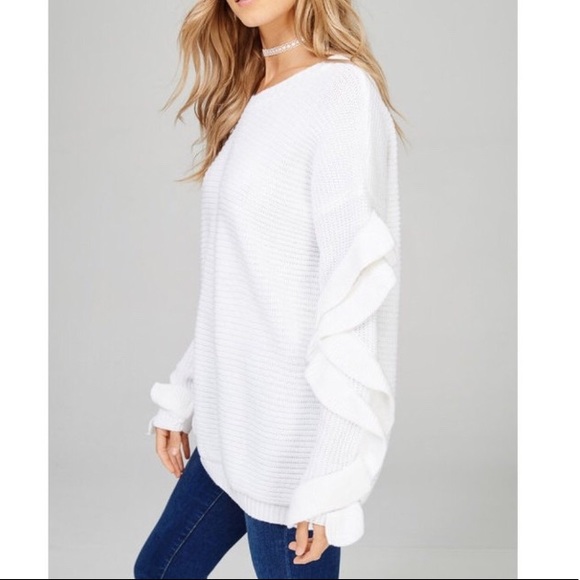 Host Pick 🥇 1 Large left 🌻 Ruffle Sleeve Sweater - Picture 4 of 7